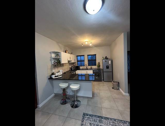 1 BEDROOM APARTMENT RENTED IN HILTON CENTRAL